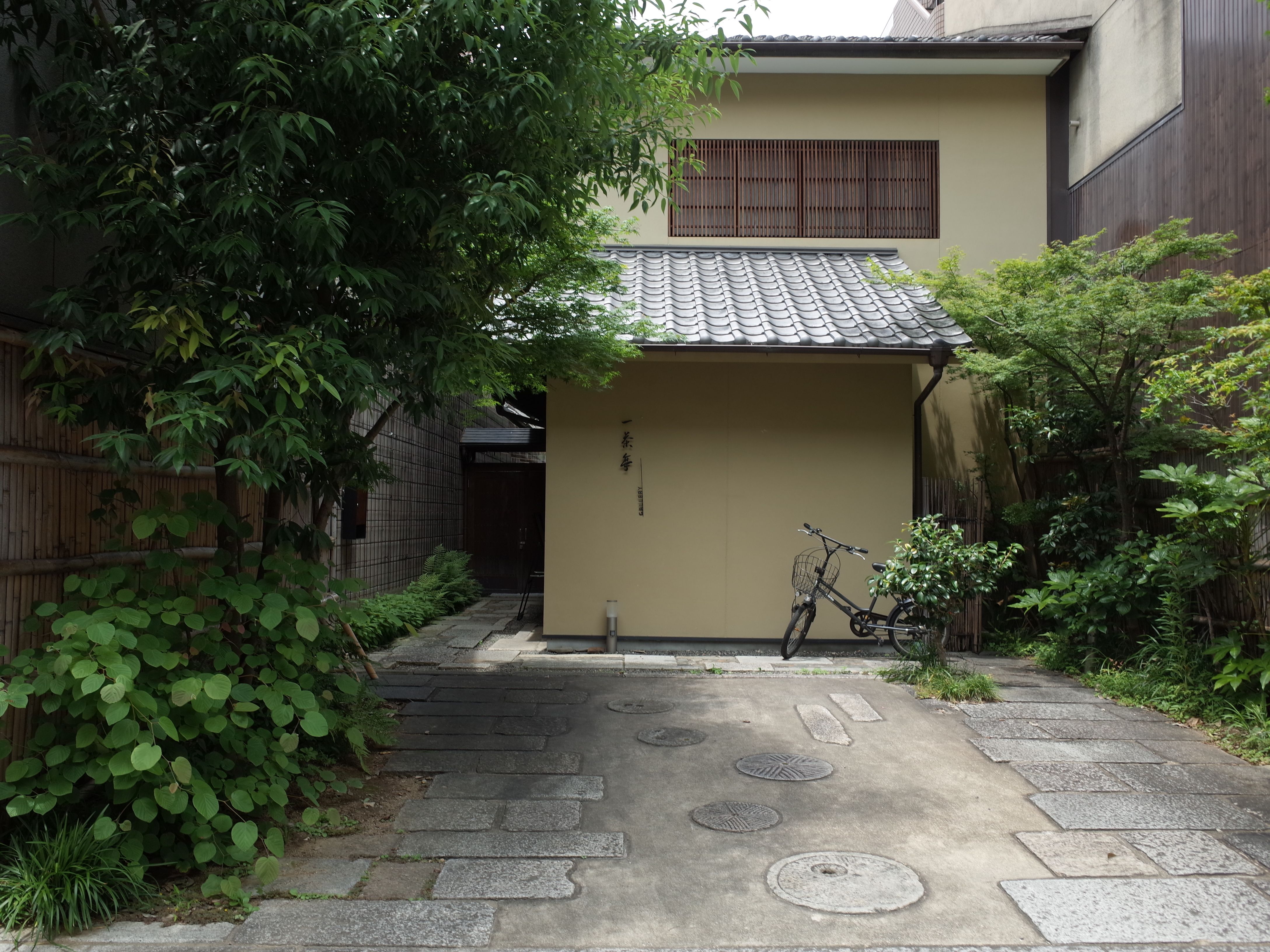 通り土間の町家 外観